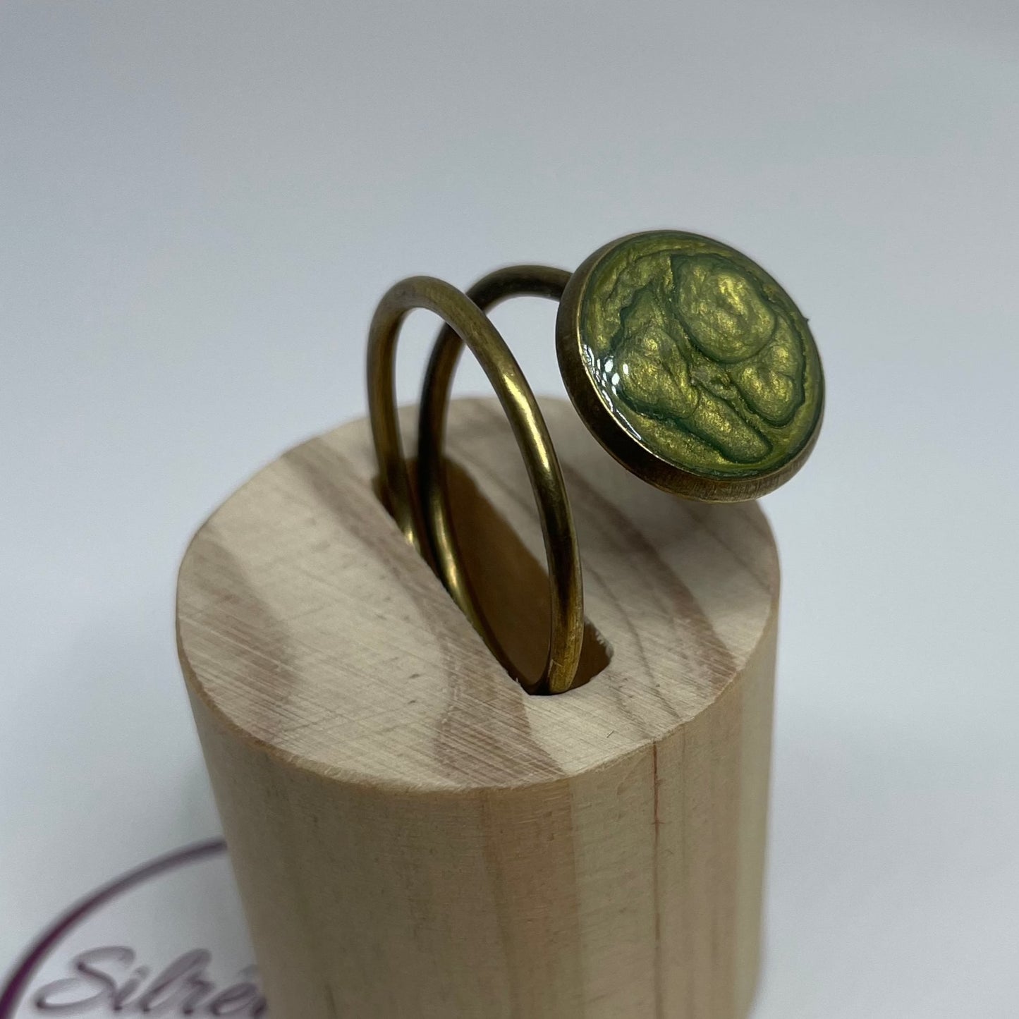 Anello a serpente 'doppio giro vassoio singolo' in bronzo, regolabile, dipinto e vetrificato a mano