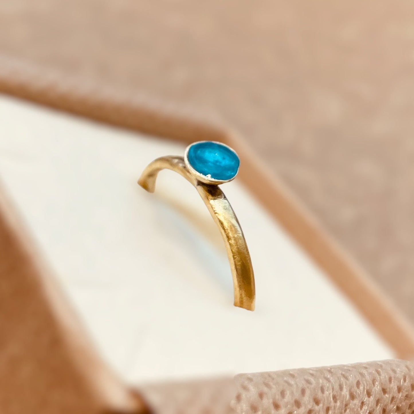 'Luce' Anello in ottone, su misura, realizzato interamente a mano