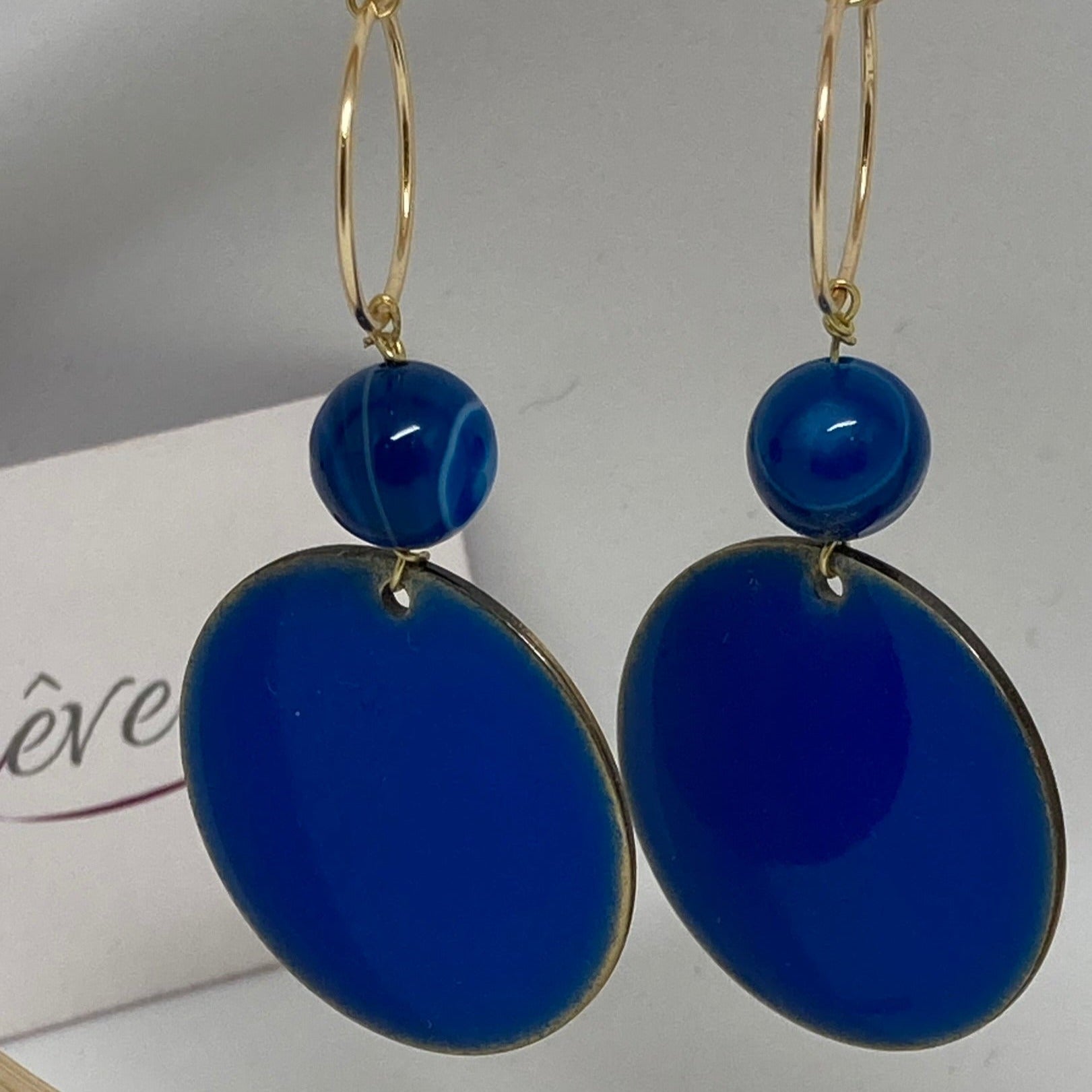 Orecchini Pendenti In Opale Blu Sintetico – Design Contemporaneo – Donna