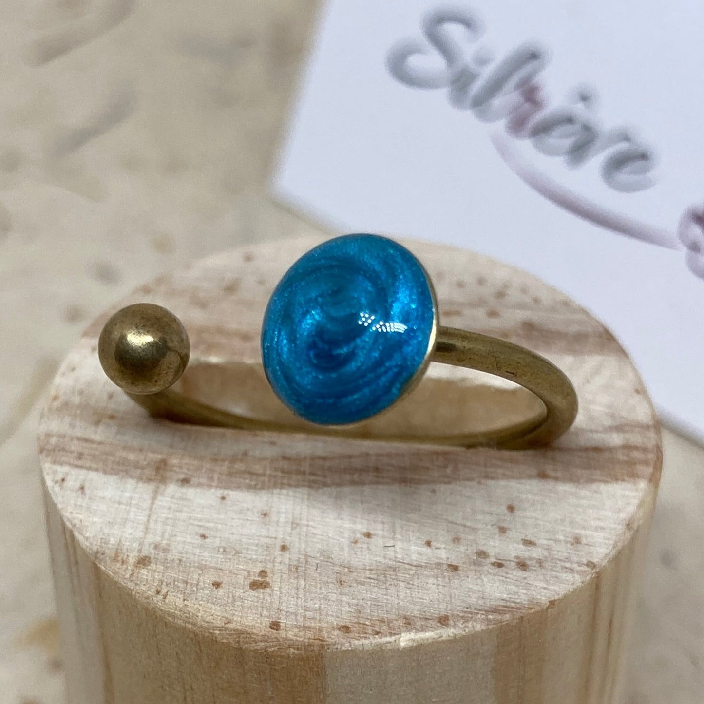 Anello aperto in bronzo