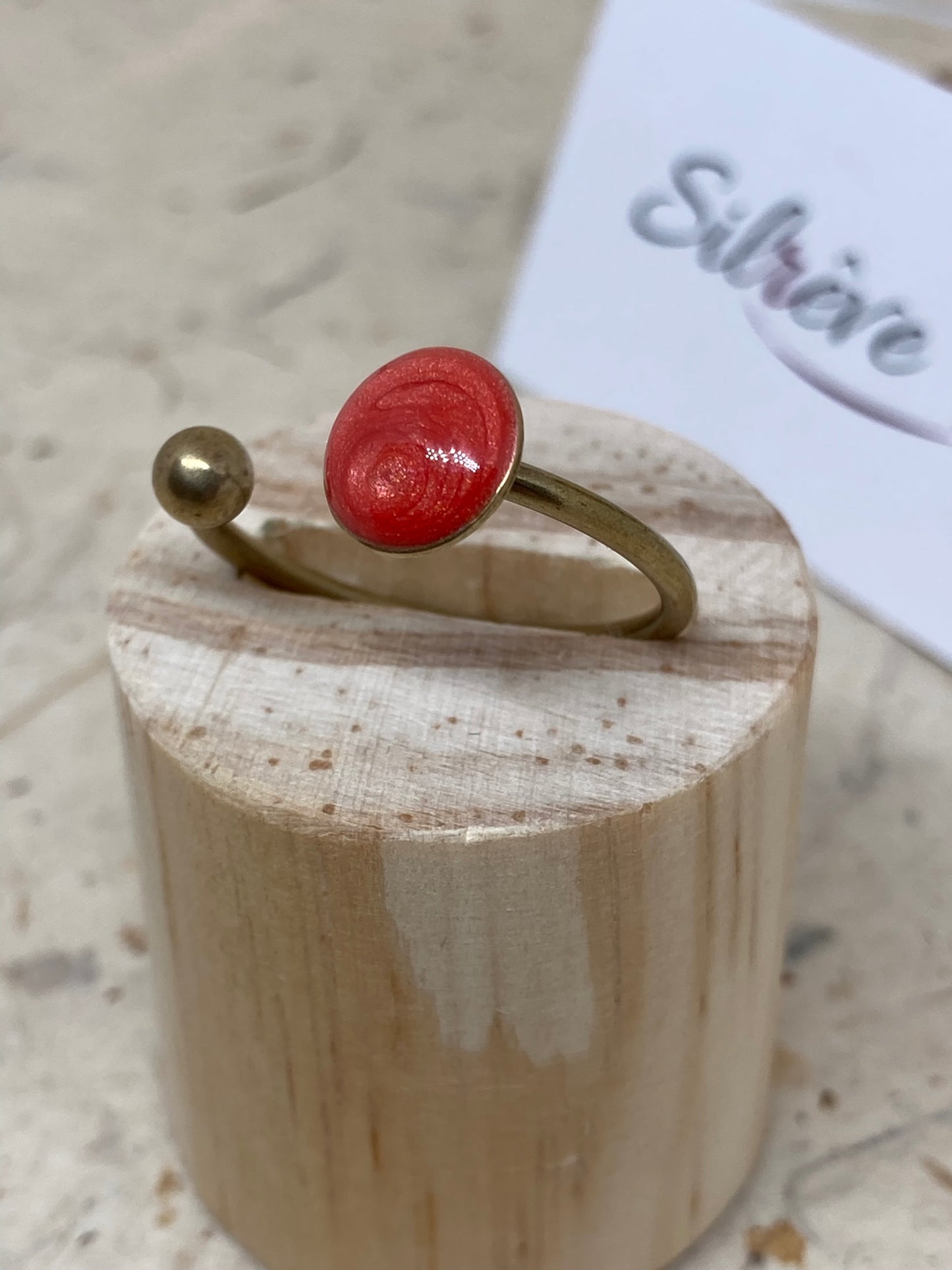 Anello aperto in bronzo