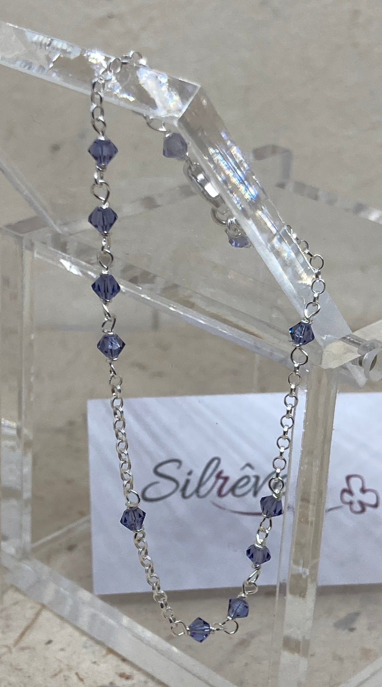 Braccialetto rolò in Ag. 925, impreziosito con piccoli cristalli colorati