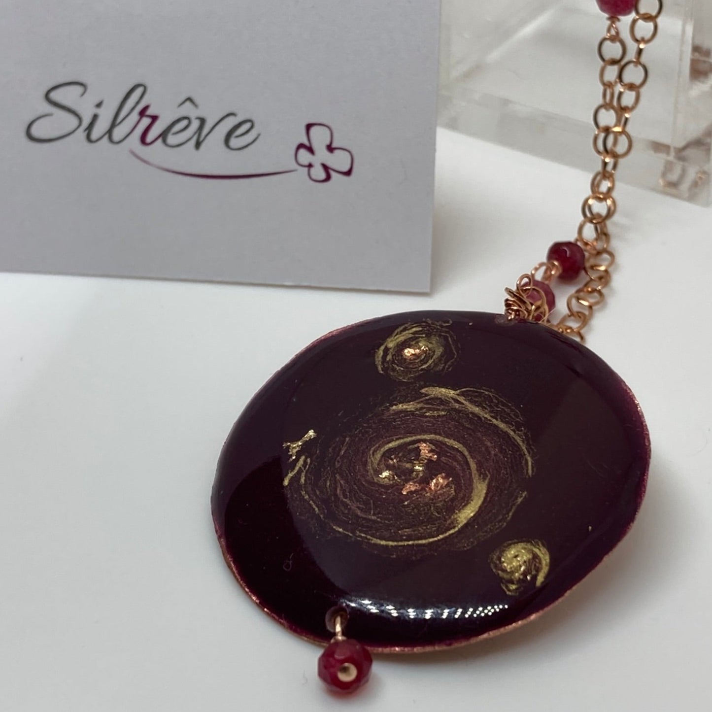 Collana in rame con ciondolo tondo 'Galassia'