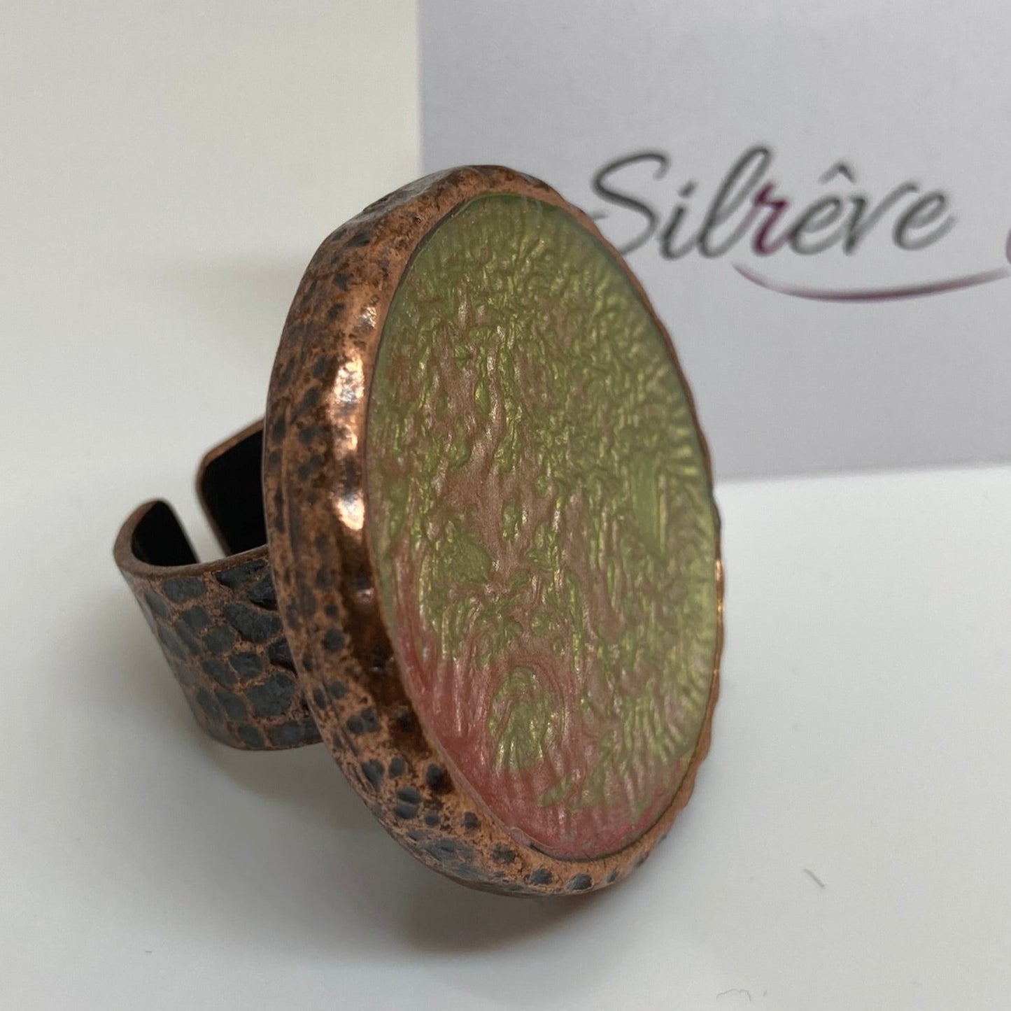 Anello tondo regolabile, in rame rosso