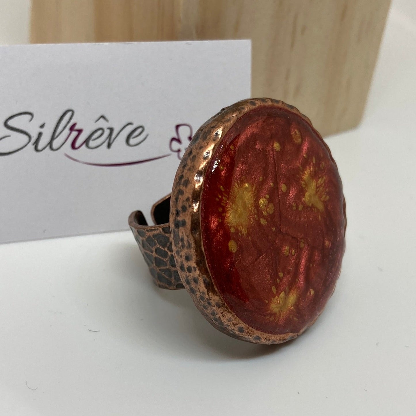 Anello tondo regolabile, in rame rosso