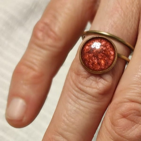 Anello a serpente 'doppio giro vassoio singolo' in bronzo, regolabile, dipinto e vetrificato a mano