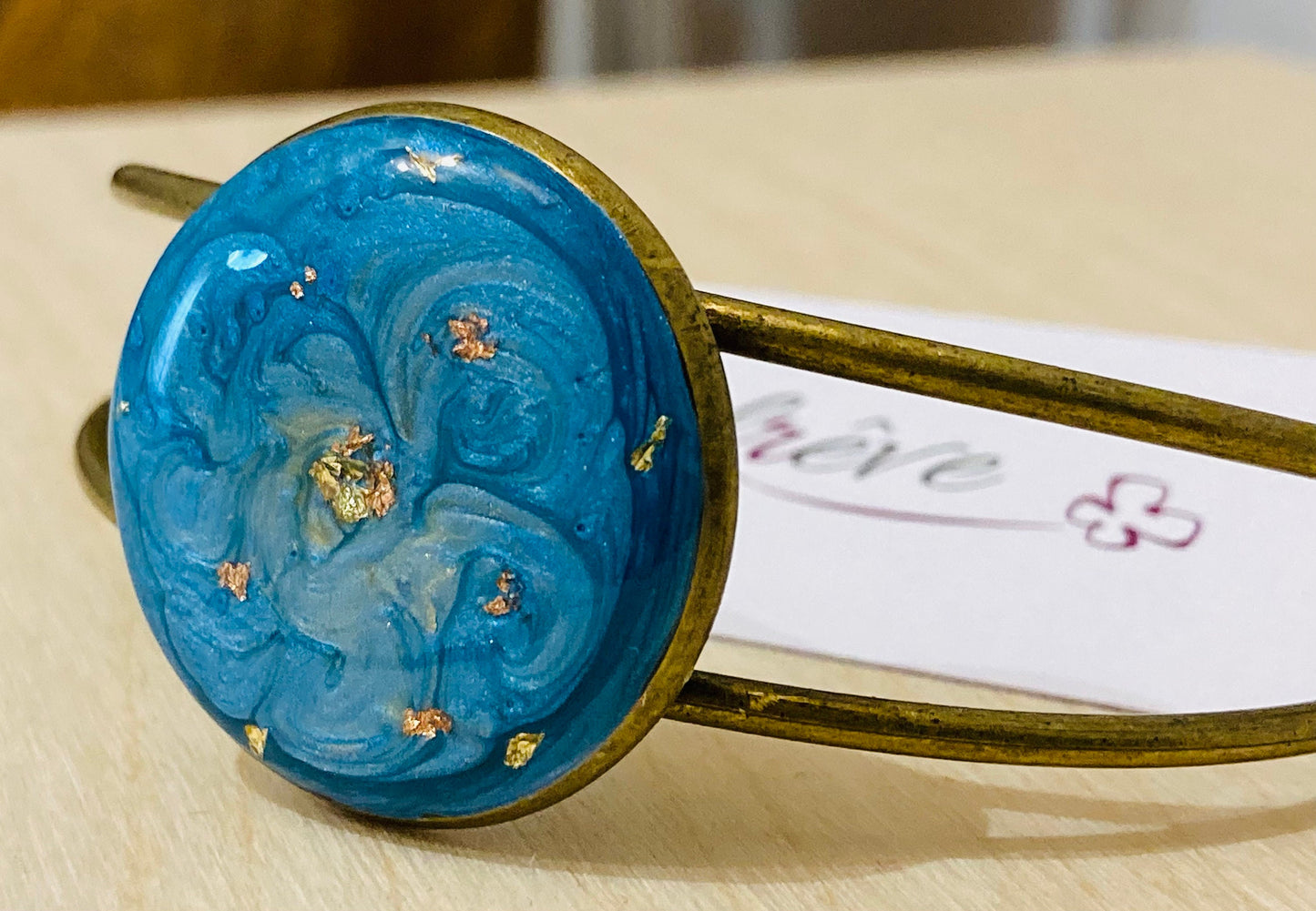 Braccialetto in bronzo con vassoio tondo smaltato e vetrificato a mano