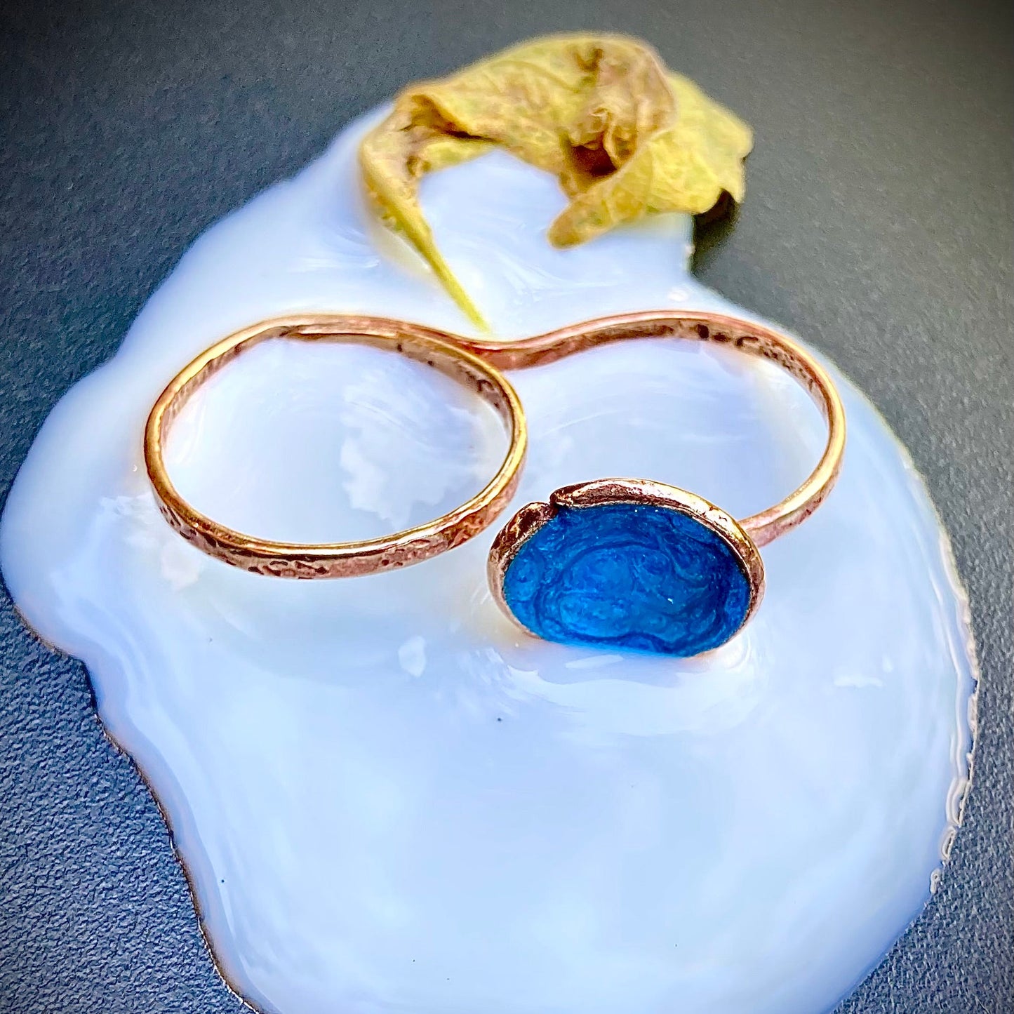 'Twogether' anello doppio in bronzo rosso