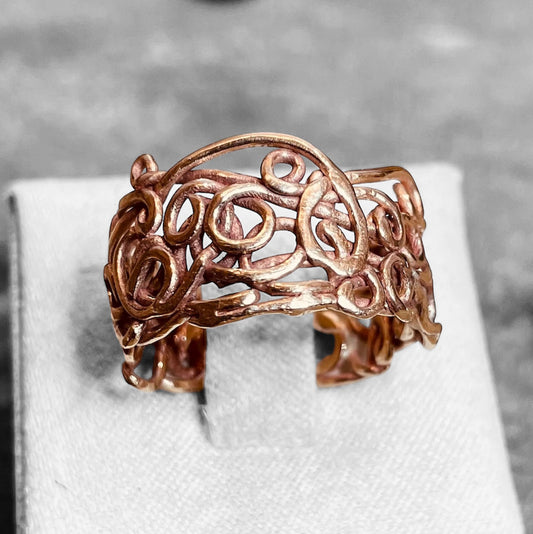 'Fil rouge' anello in bronzo rosso